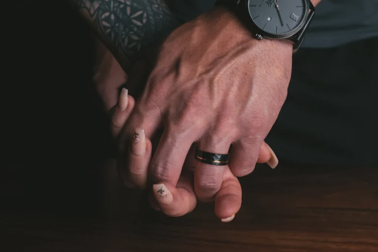 Thorum The Aloha Review: Does This Koa Wood Tungsten Band Hold Up to Everyday Wear?
