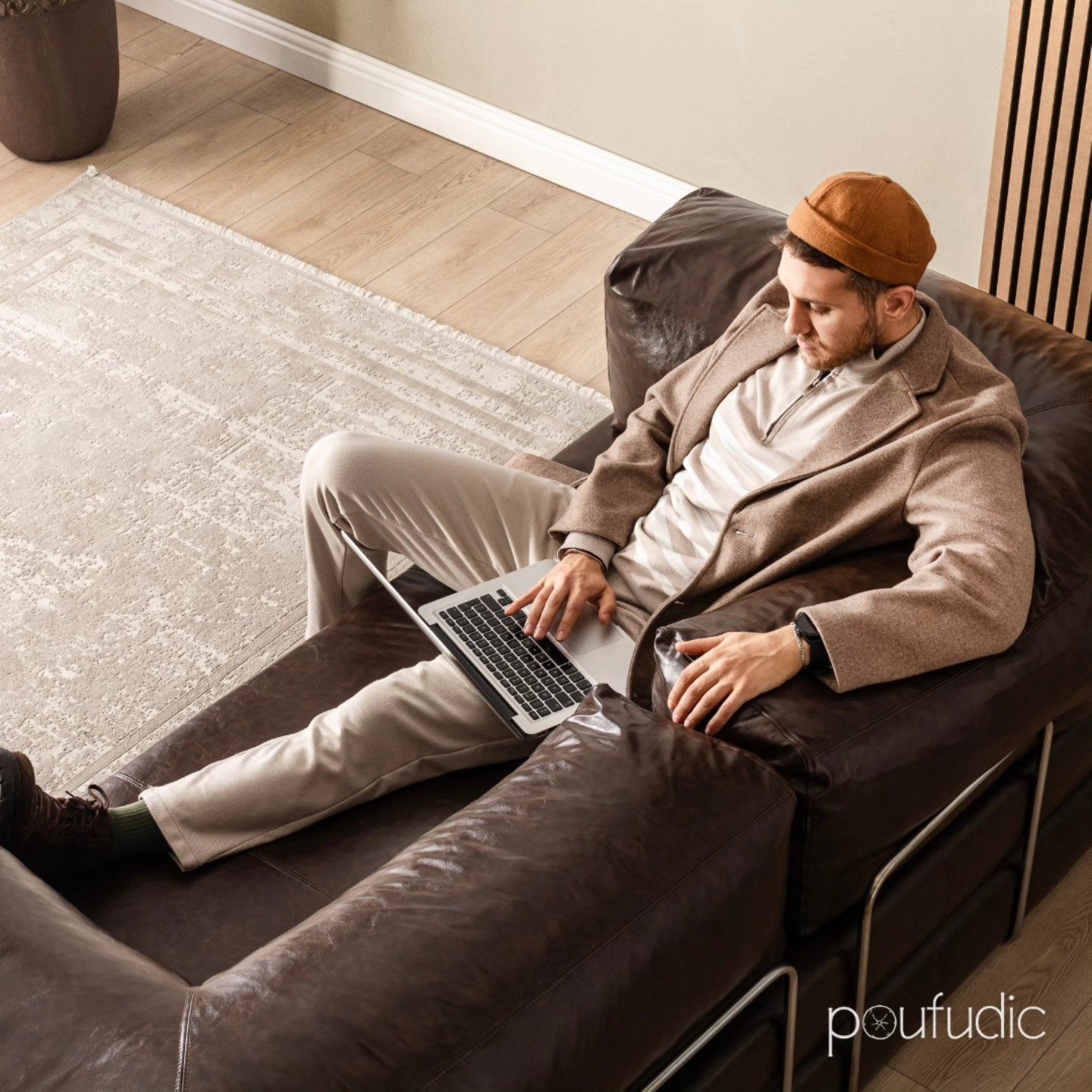 Poufudic: Modular Furniture Made to Order, Delivered in 6 Days