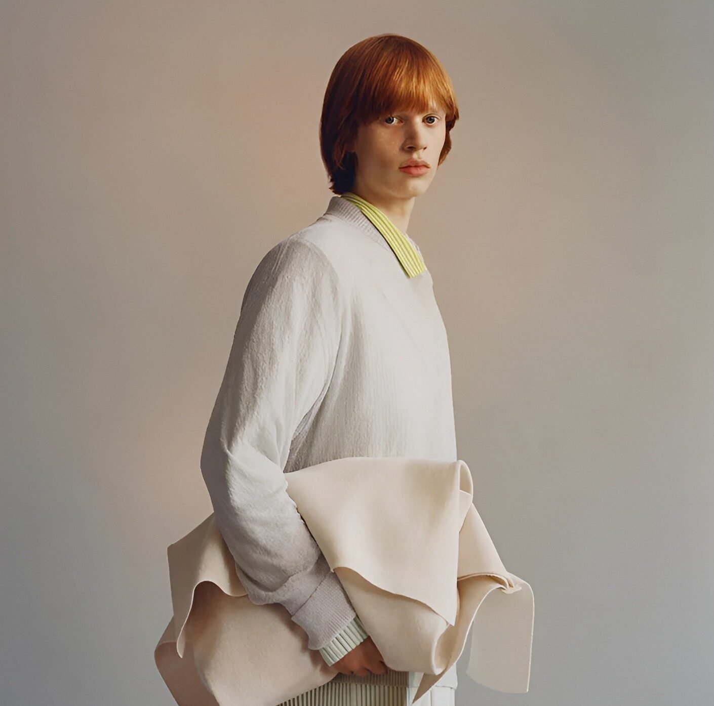 ISSEY MIYAKE: Japanese Pleating Innovation Meets Contemporary Design