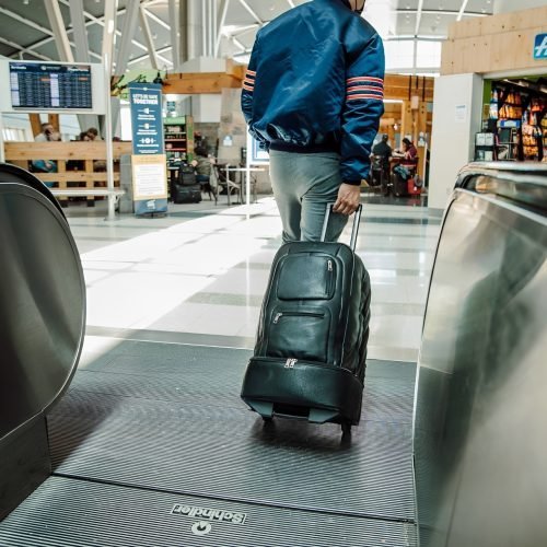 20-Inch Black Carry-On Hardcase Roller Luggage