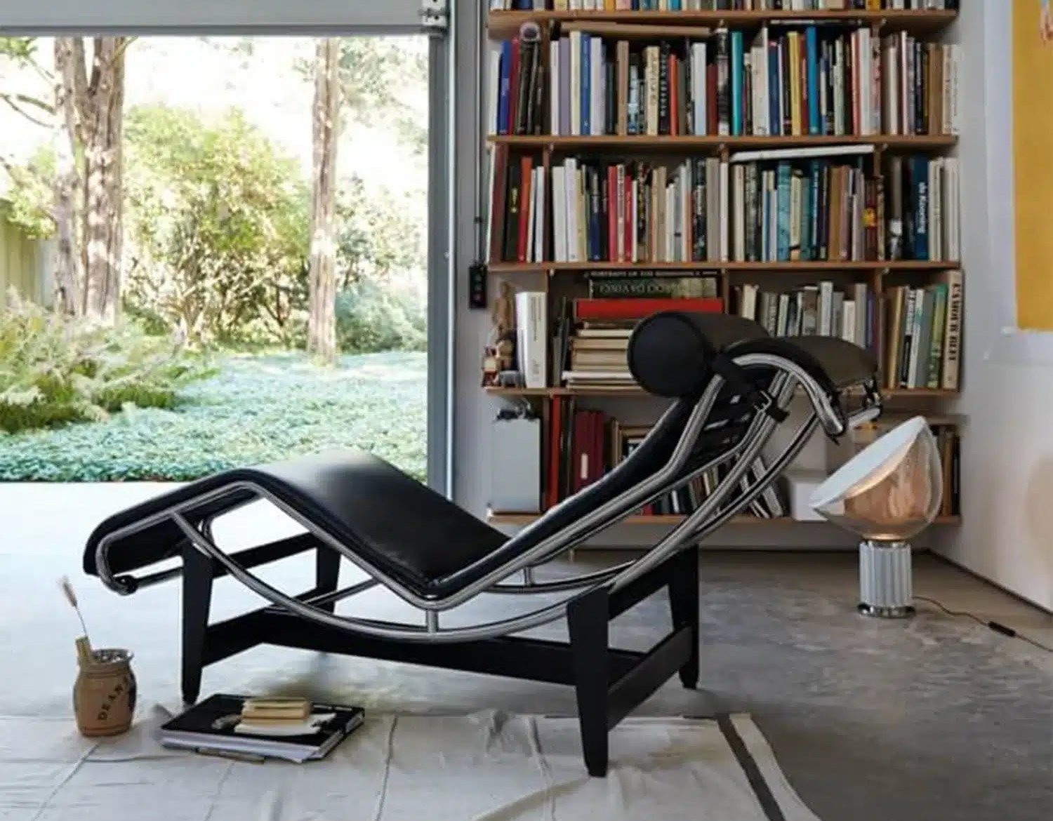 Corbusier LC4 Chaise Lounge